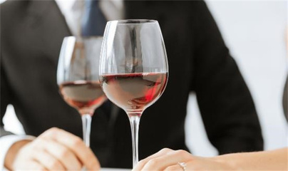 葡萄酒品鉴技巧教学：提升消费者专业品鉴能力​