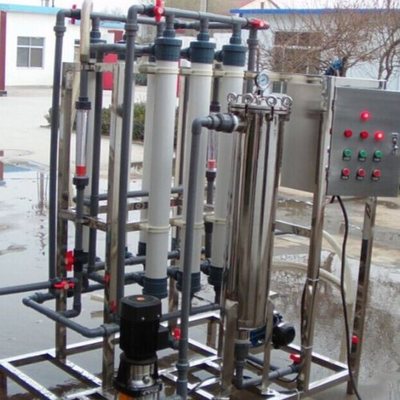 葡萄酒过滤（板框过滤 / 膜过滤）介质选择与操作工艺